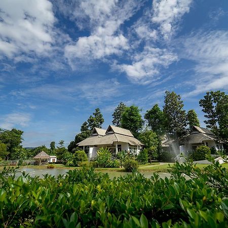 Vivo Bene Village Doi Saket Ngoại thất bức ảnh